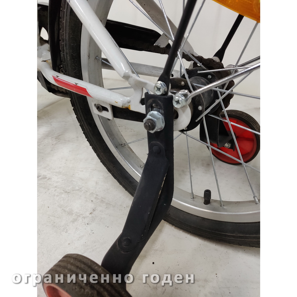 Велосипед NOVATRACK 16", ASTRA белый, защита А-тип, тормоз нож, крылья и багажник хром., Ограниченно годен