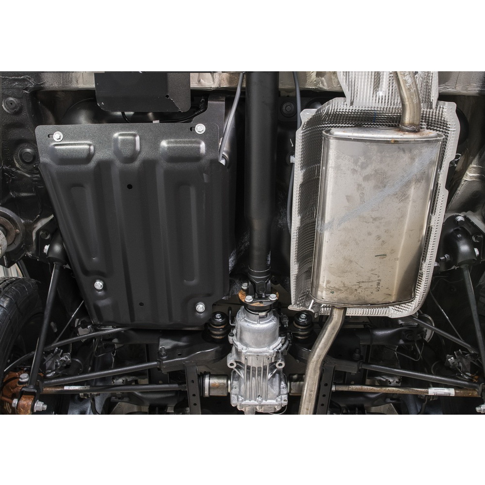 Защита Renault Duster 4WD,V-1,6 2,0, 2011-2015 /Nissan Terranо 4WD топливный бак, V-1,6 2,0, 2014- +крепеж