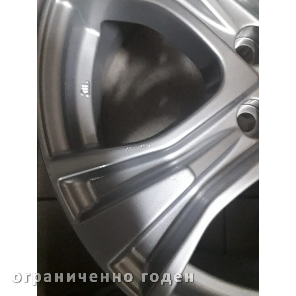 Диск литой 17x7 5x114.3/60.1 ET45 КС673 (ZV Camry) сильвер, Ограниченно годен